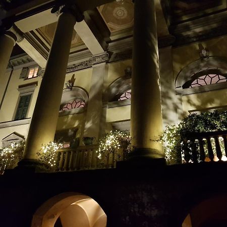 Charmerooms Palazzo Stampa 贝尔加莫 外观 照片