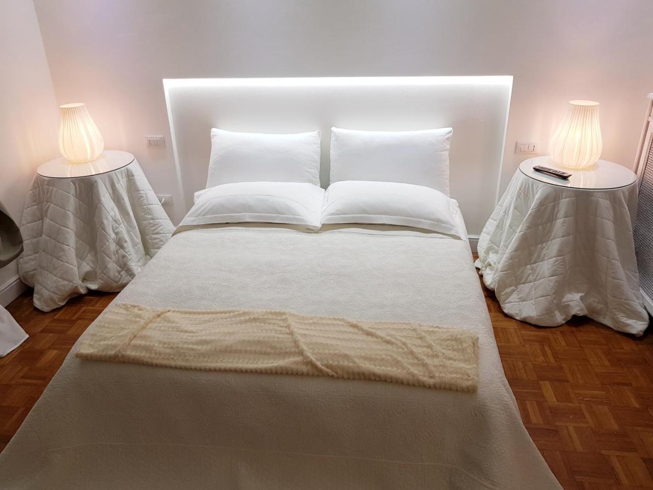 Charmerooms Palazzo Stampa 贝尔加莫 外观 照片