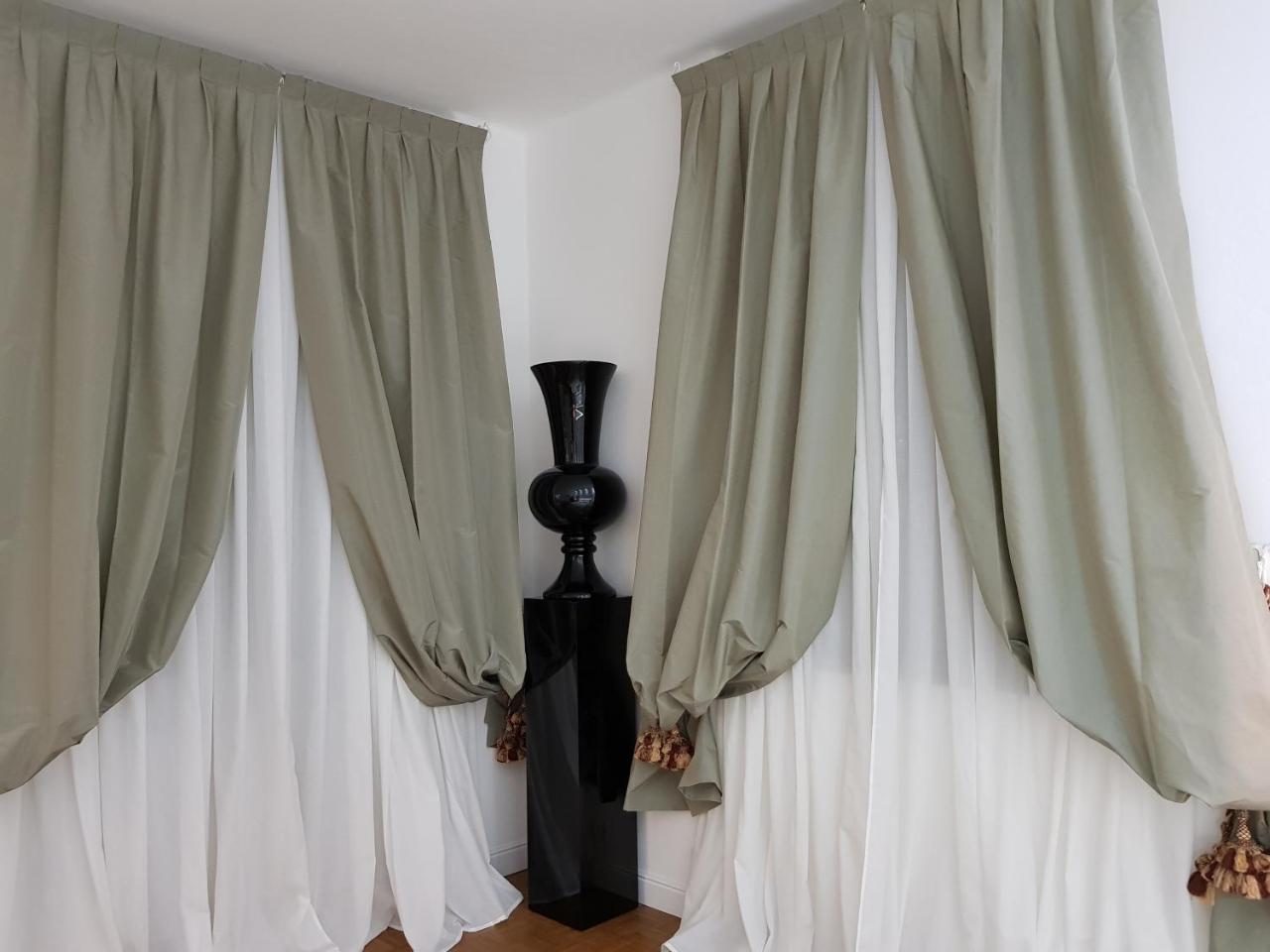 Charmerooms Palazzo Stampa 贝尔加莫 外观 照片