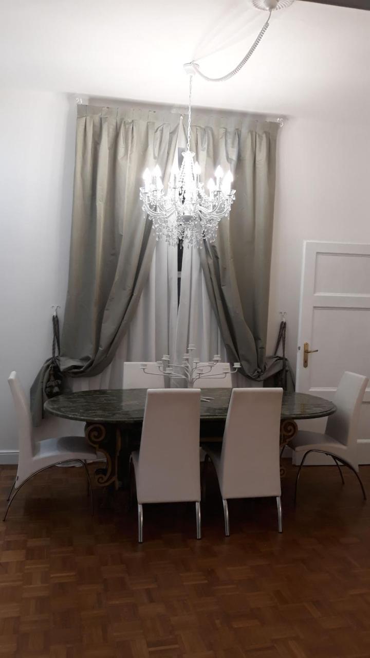 Charmerooms Palazzo Stampa 贝尔加莫 外观 照片