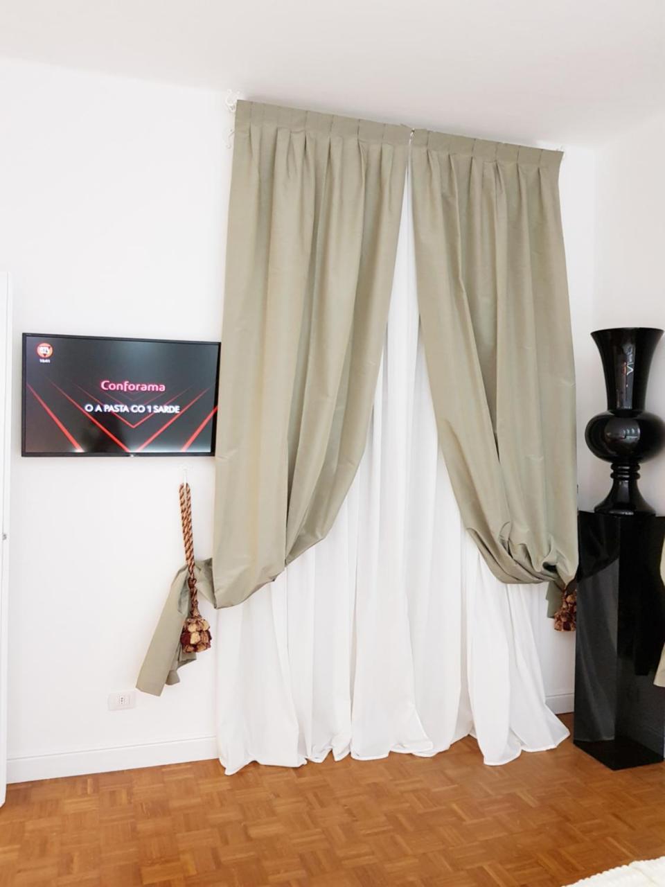 Charmerooms Palazzo Stampa 贝尔加莫 外观 照片